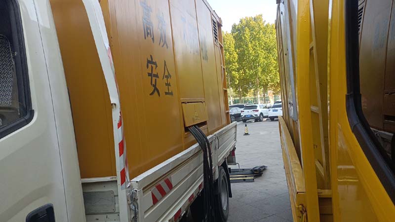 定兴如何判断柴油发电机组和UPS电源的切换时间是否符合要求？